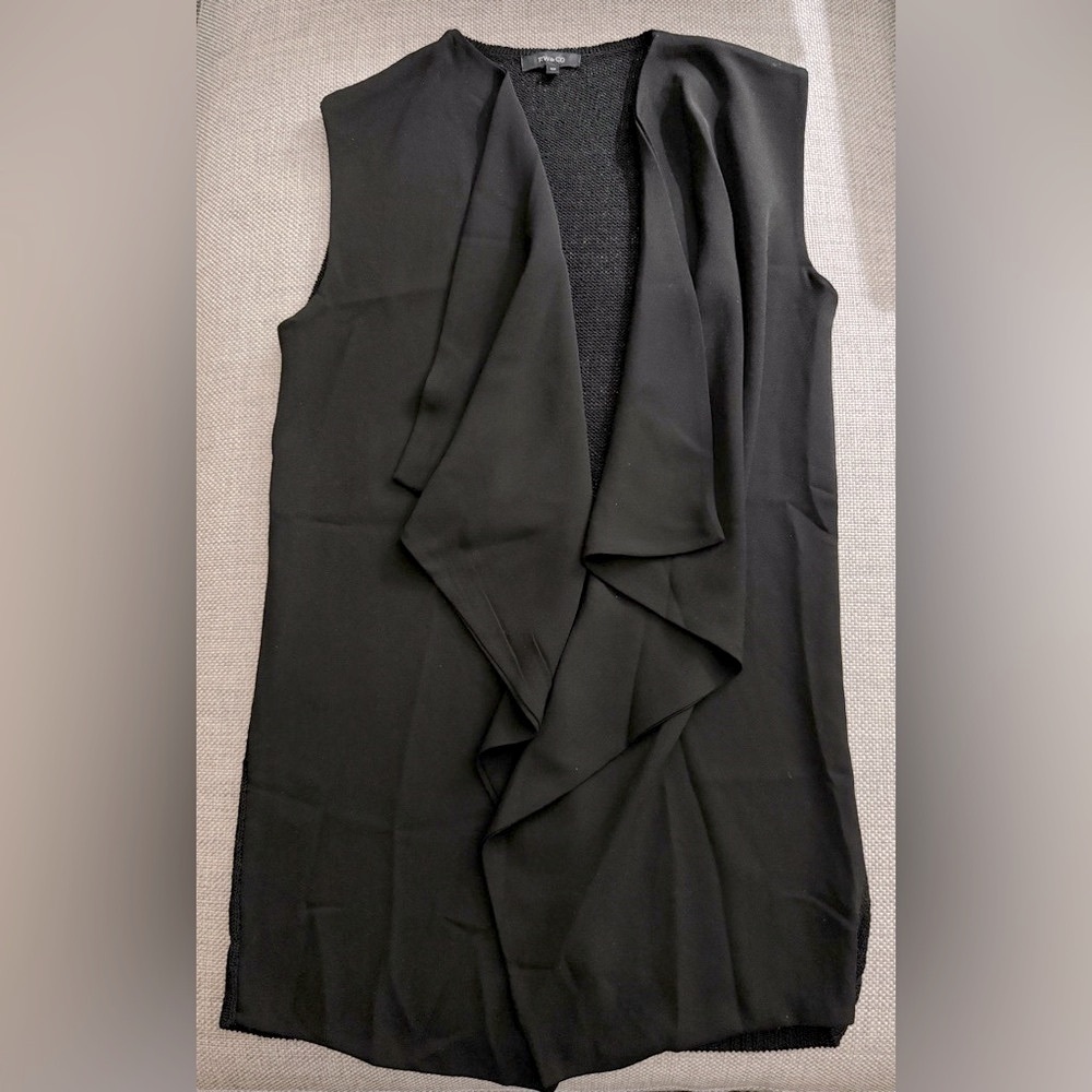 RW & CO BLACK OPEN FRONT VEST